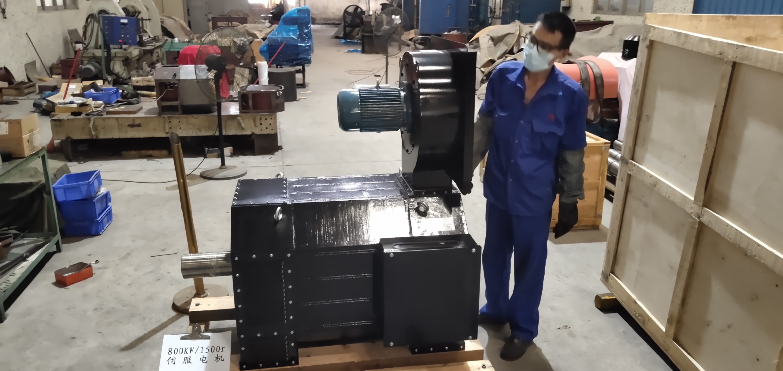RONGXING CNC factory floor image 3