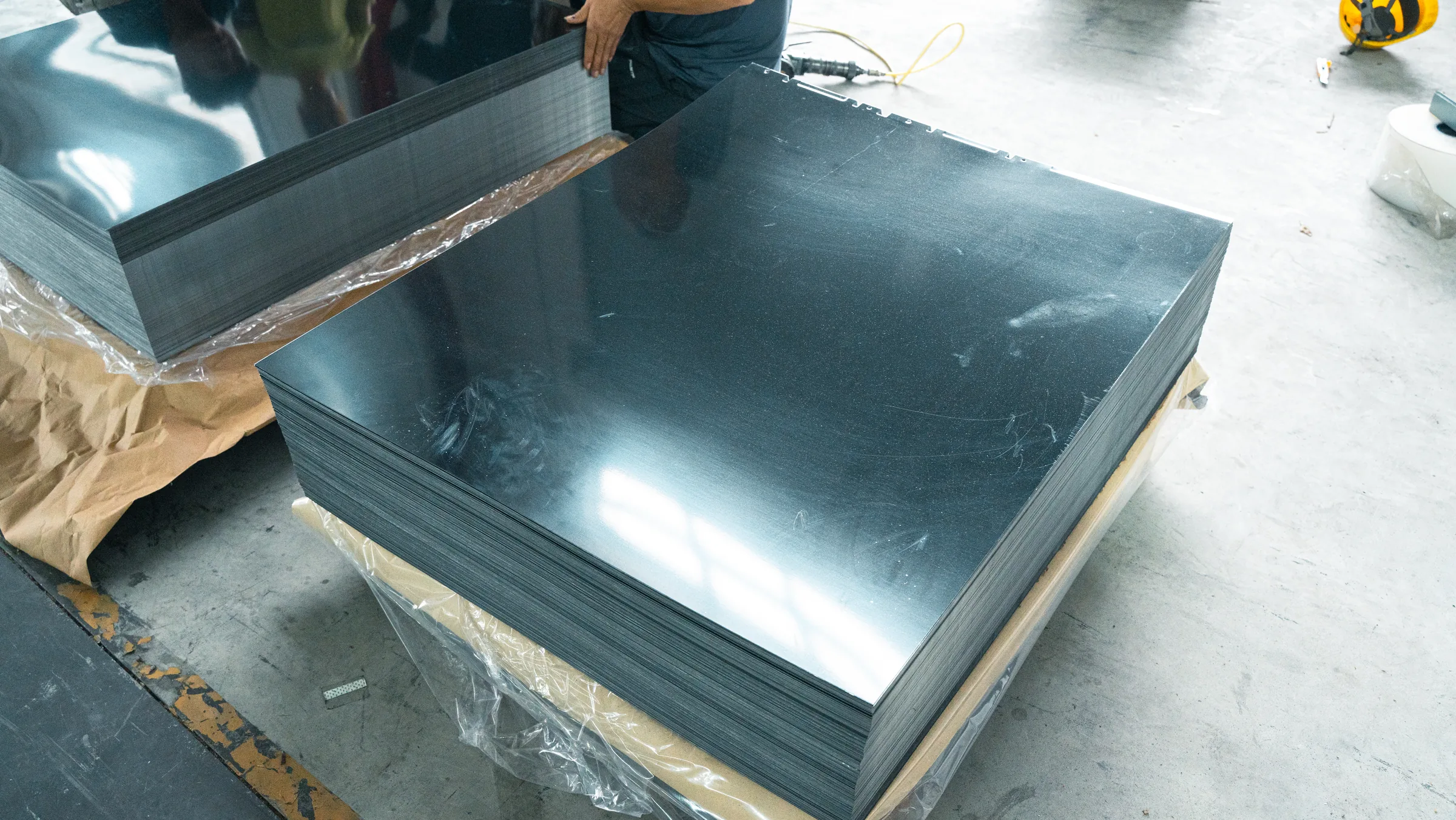 1350mm Flying Shear Cut-to-Length Line image 2