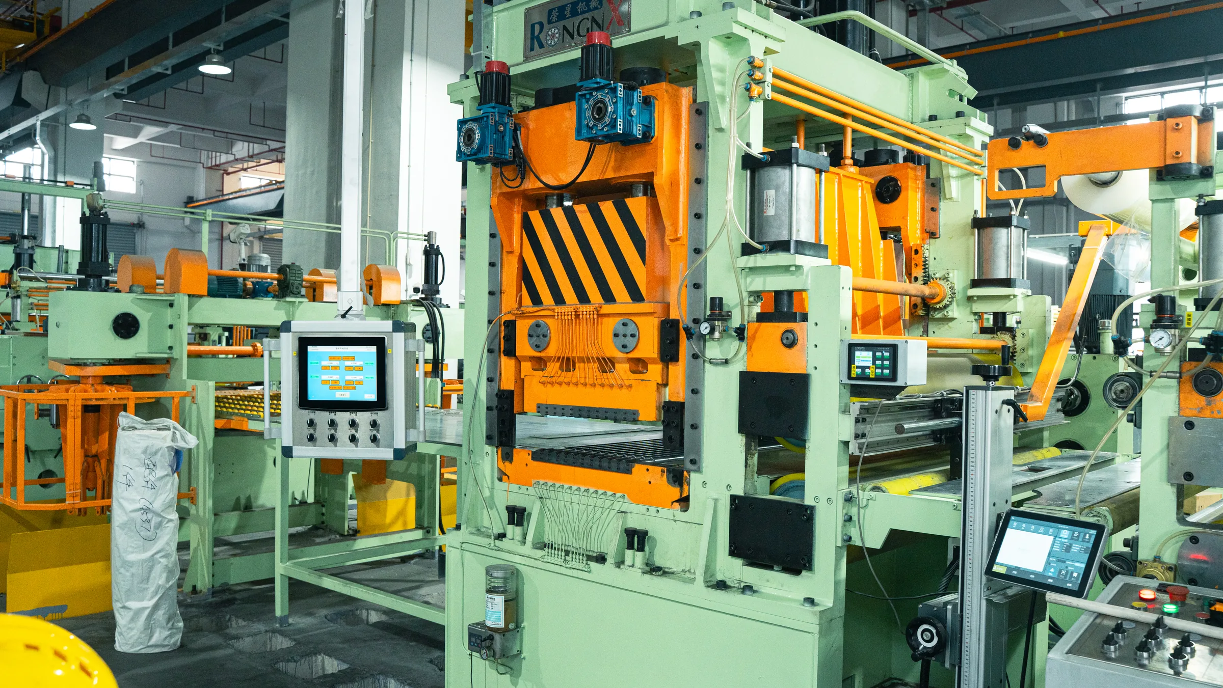 1350mm Flying Shear Cut-to-Length Line image 8