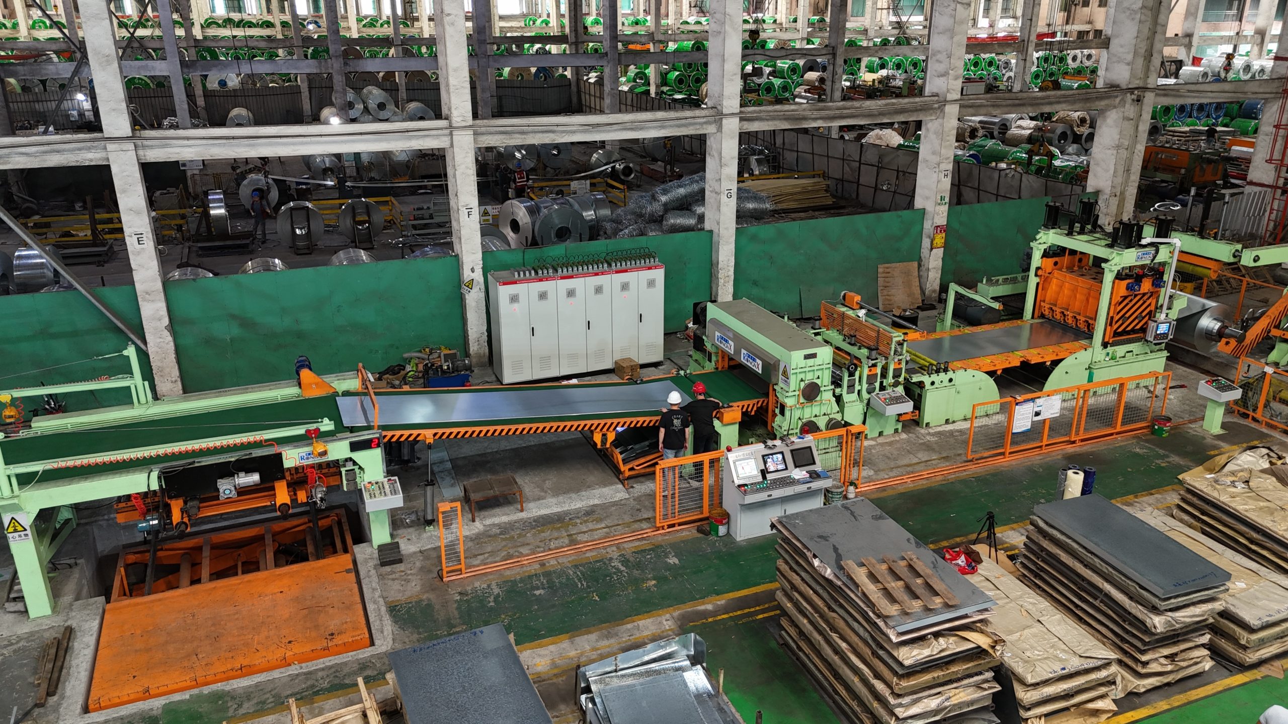 Complete RONGXING 1650mm Flying Shear Cut-to-Length Line in production