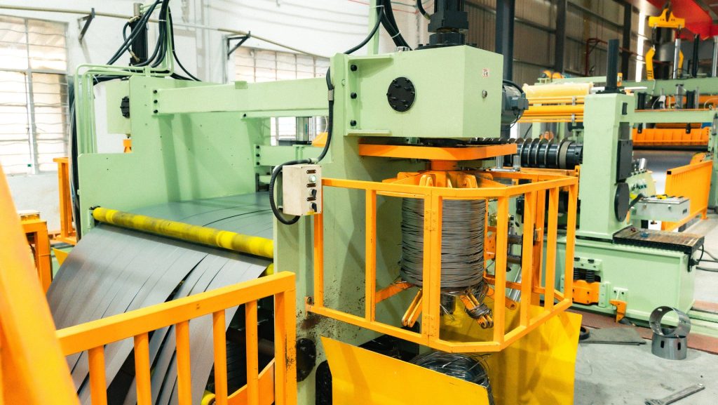 Edge-scrap winding unit beside a RONGXING coil slitting line